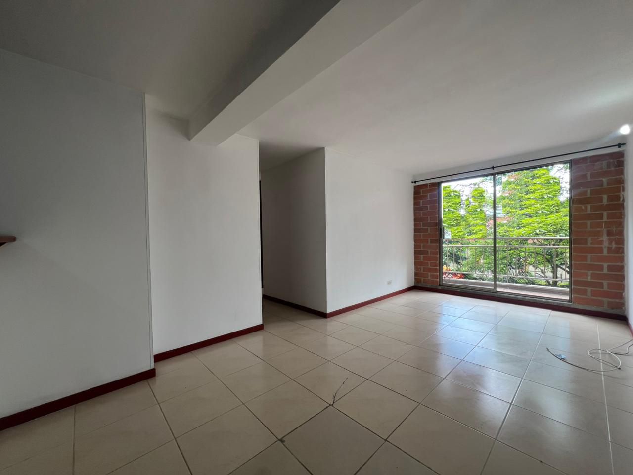 Apartamento en arriendo Antioquia Envigado La Mesa 64 m2 Habitaciones 3 Baños 2 Garajes 1 Precio $2650000