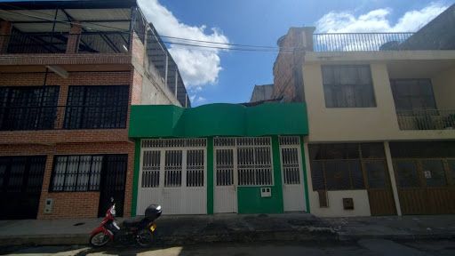 Casa en venta Cundinamarca Girardot Ub Villa Nueva 98 m2 Habitaciones 2 Baños 2 Garajes 1 Precio $156000000