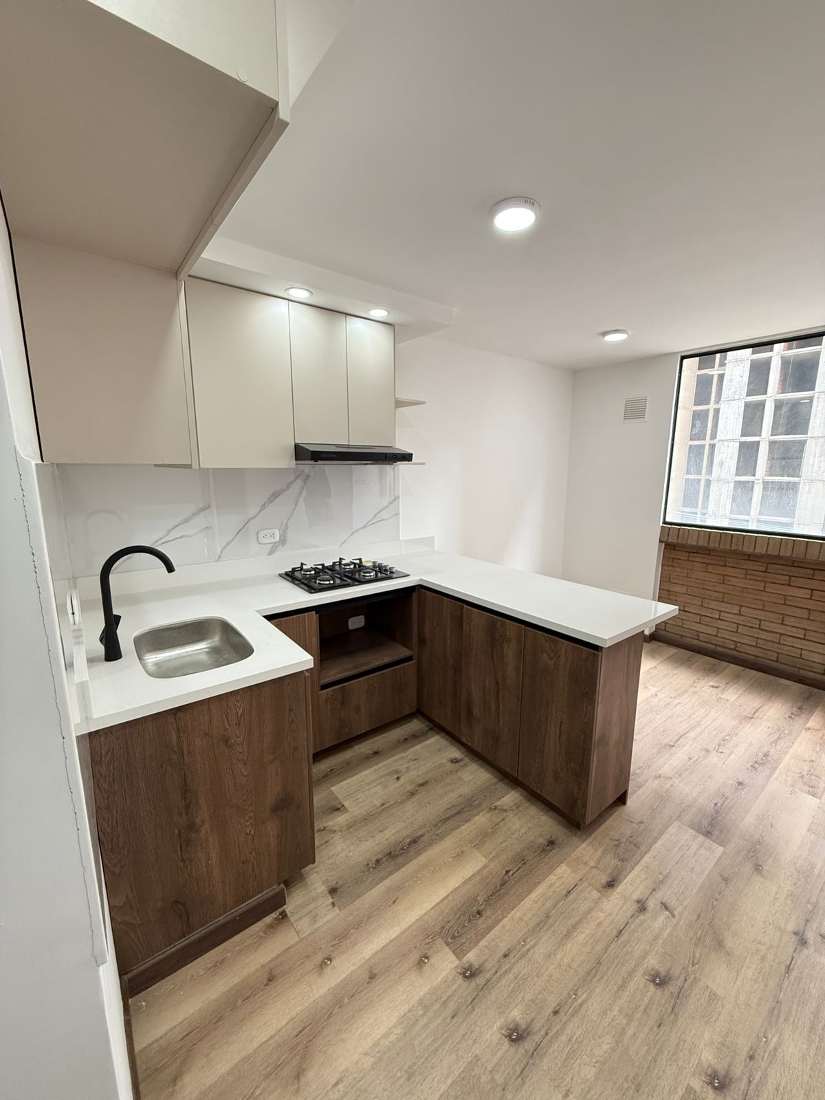 Apartamento en arriendo Cundinamarca Bogotá Gilmar 37 m2 Habitaciones 1 Baños 1 Garajes 0 Precio $1650000