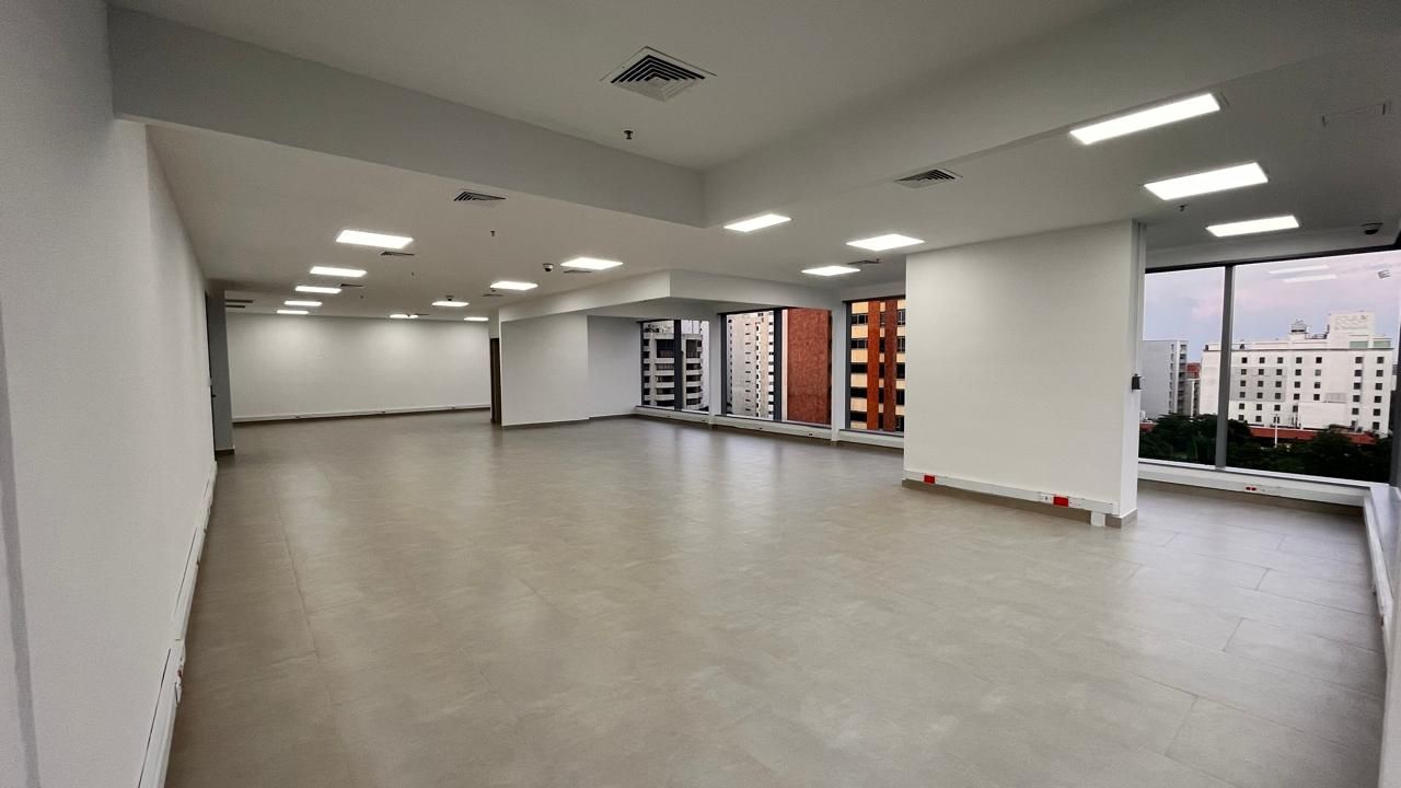 Oficina en venta Atlántico Barranquilla Altos Del Prado 157 m2 Habitaciones 0 Baños 1 Garajes 3 Precio $1400000000