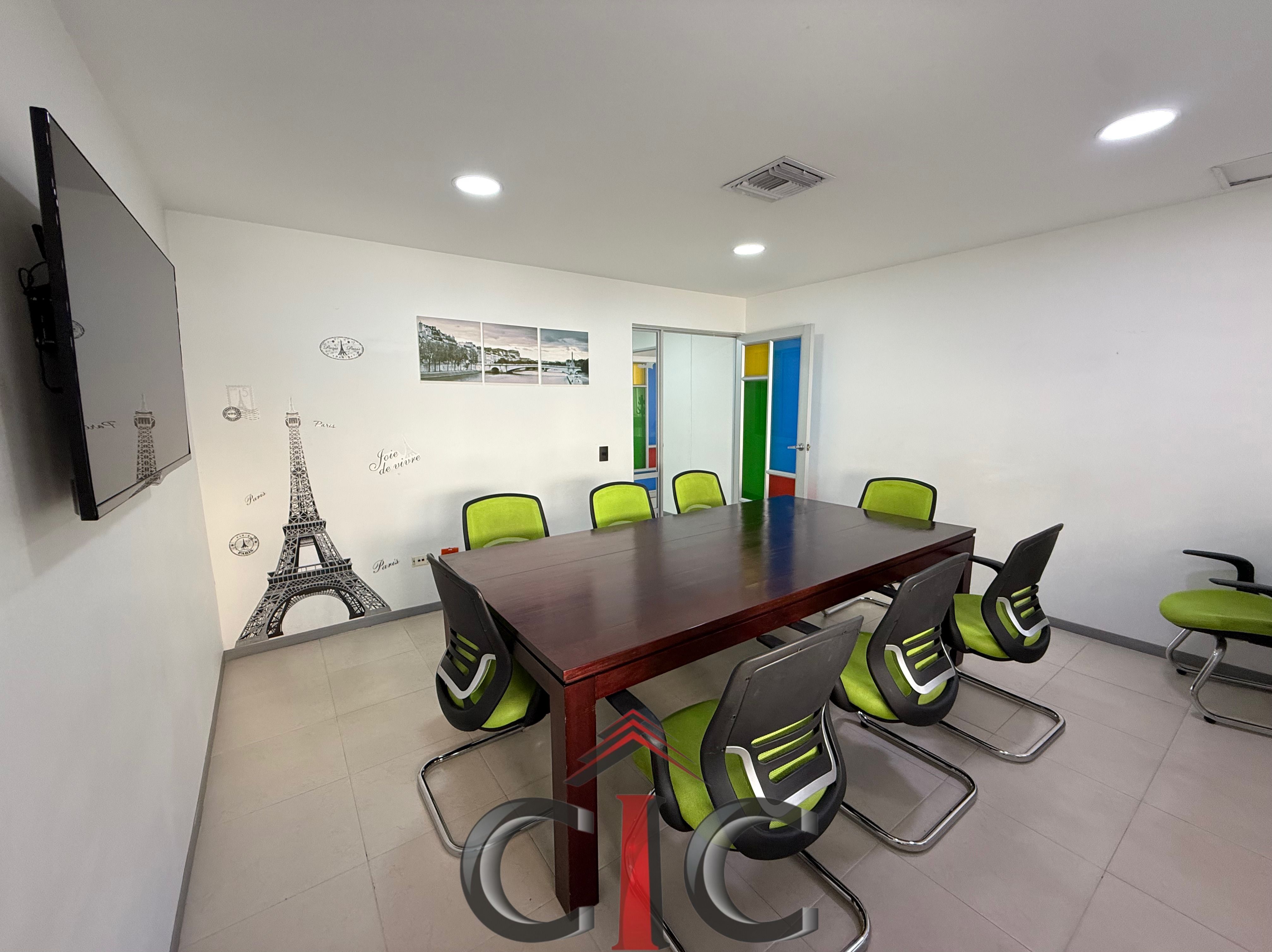 Oficina en arriendo Valle Del Cauca Cali San Pedro 10 m2 Habitaciones 0 Baños 3 Garajes 0 Precio $1350000