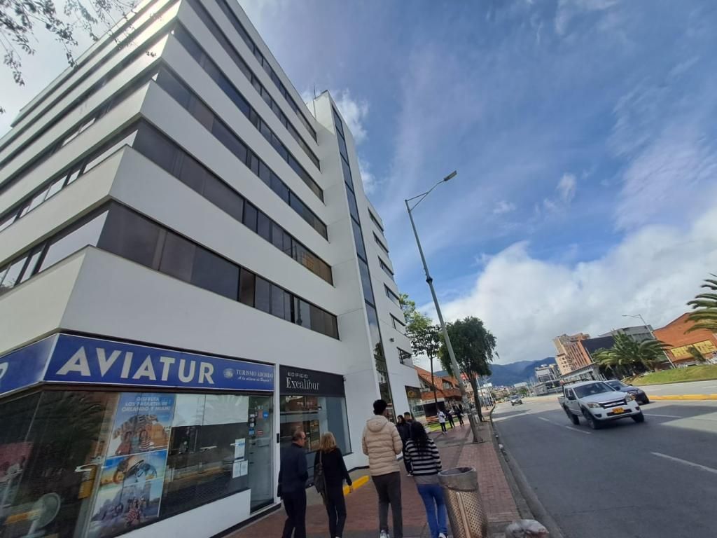Oficina en arriendo Cundinamarca Bogotá Los Andes Norte 42 m2 Habitaciones 0 Baños 1 Garajes 1 Precio $2721000