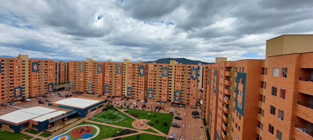 Apartamento en venta Cundinamarca Madrid El Sosiego 52 m2 Habitaciones 3 Baños 2 Garajes 0 Precio $180000000