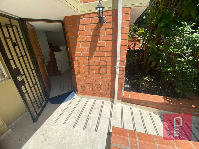 Casa en arriendo Antioquia Envigado Hojarasca 135 m2 Habitaciones 3 Baños 2 Garajes 1 Precio $3150000