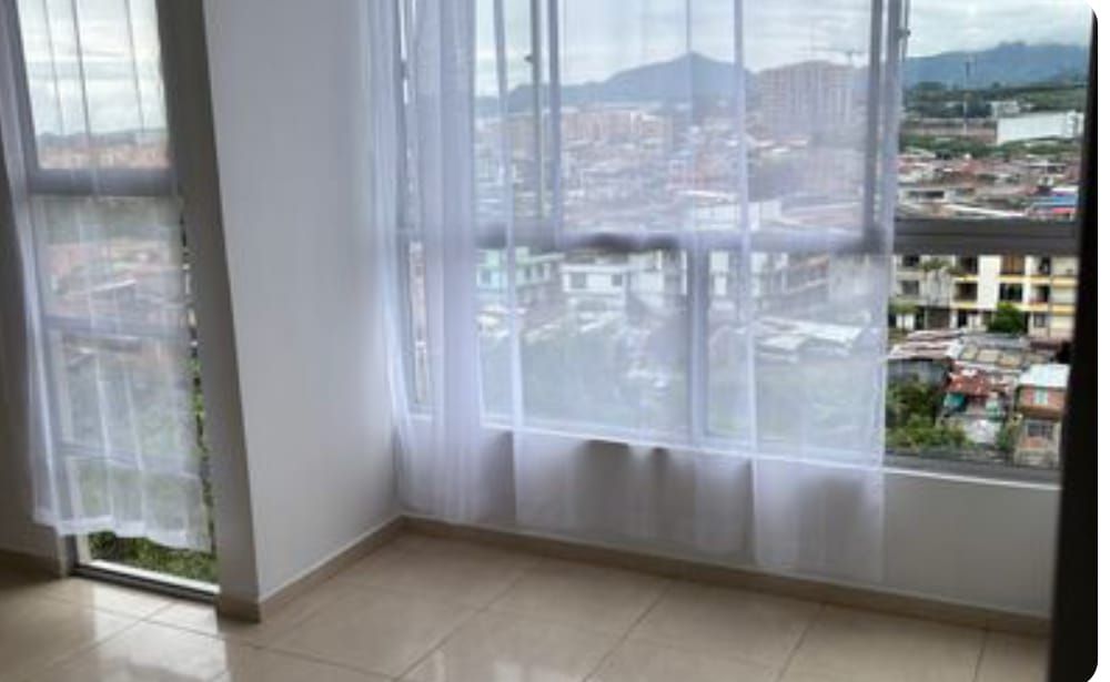 Apartamento en venta Risaralda Pereira Pereira 58 m2 Habitaciones 3 Baños 2 Garajes 1 Precio $270000000