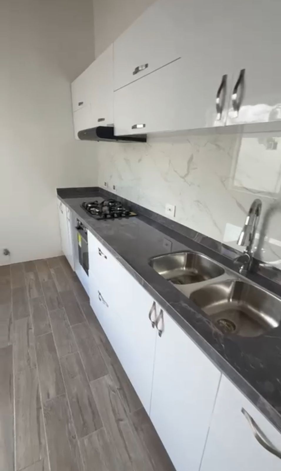 Apartamento en venta Valle Del Cauca Cali Urbanización Río Lili 100 m2 Habitaciones 3 Baños 3 Garajes 2 Precio $495000000