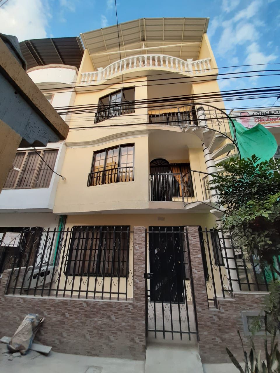 Casa en arriendo Valle Del Cauca Cali Urbanización La Base Planta Y Talleres 80 m2 Habitaciones 2 Baños 1 Garajes 0 Precio $650000