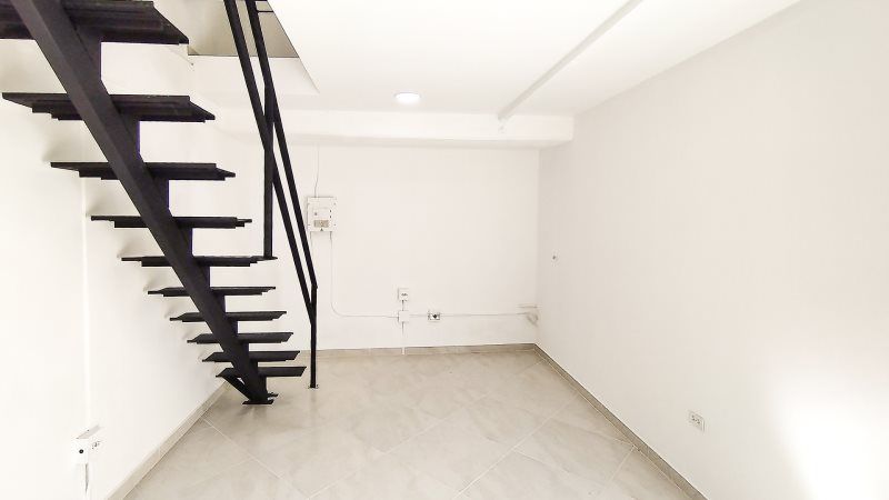 Local en arriendo Antioquia Medellín Asomadera No2 28 m2 Habitaciones 0 Baños 1 Garajes 0 Precio $1800000