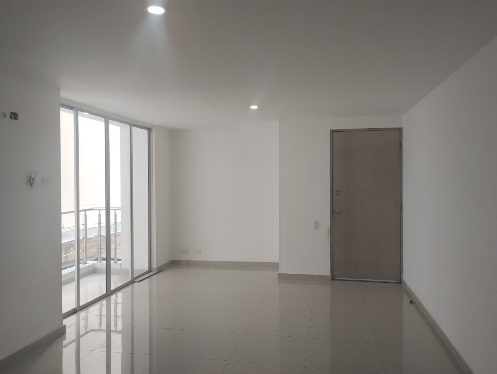 Apartamento en arriendo Atlántico Barranquilla Romance 86 m2 Habitaciones 2 Baños 2 Garajes 1 Precio $2400000