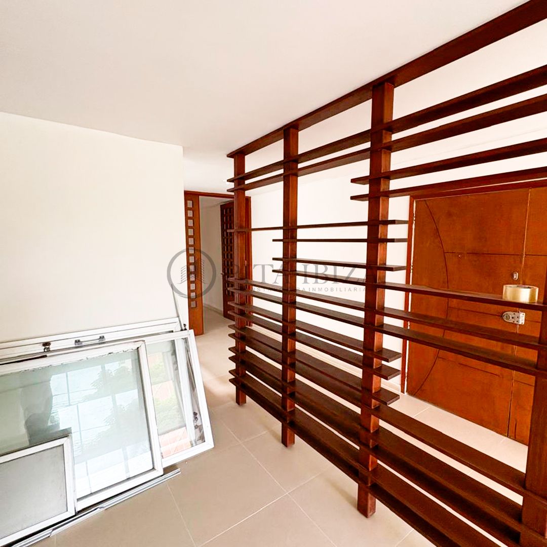 Apartamento en arriendo o venta Norte De Santander Cúcuta Cr Ventura Reservado 140 m2 Habitaciones 4 Baños 4 Garajes 1 Precio venta $300000000 Precio arriendo $1800000