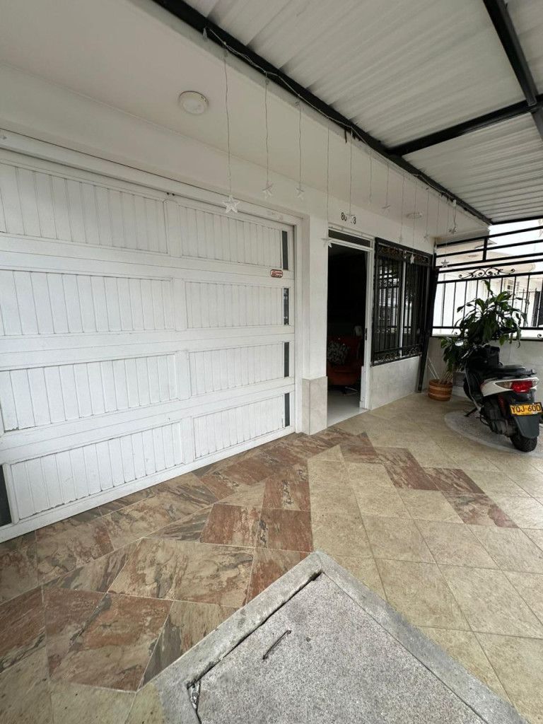 Casa en venta Valle Del Cauca Cali Bajos Ciudad Cordoba 178 m2 Habitaciones 4 Baños 4 Garajes 1 Precio $545000000