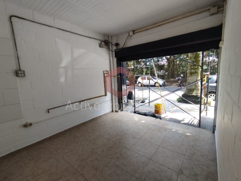 Local en arriendo Antioquia Envigado Milán - Vallejuelos 17 m2 Habitaciones 0 Baños 1 Garajes 0 Precio $2550000