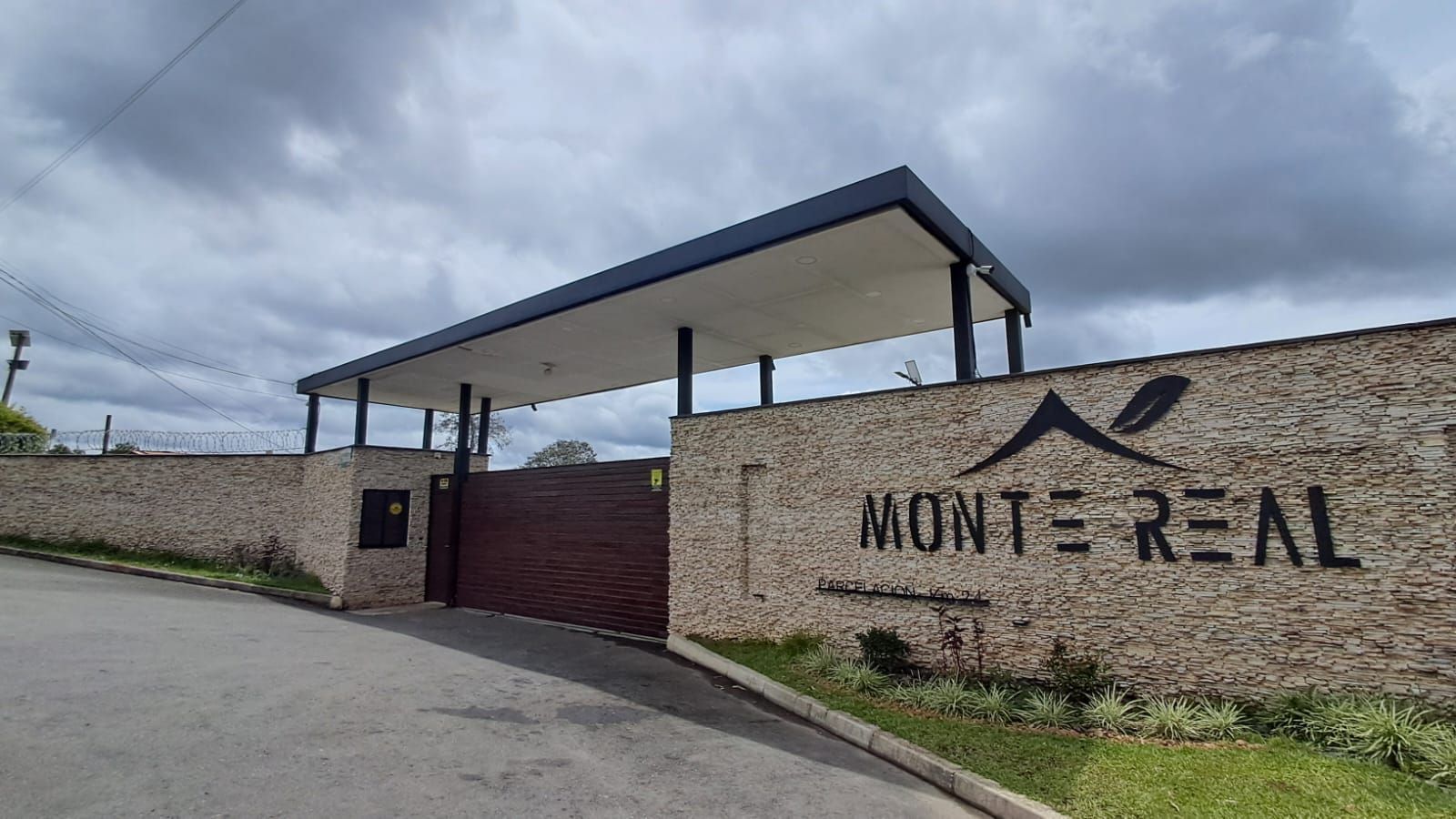 Apartamento en arriendo Antioquia Guarne Guarne 80 m2 Habitaciones 2 Baños 2 Garajes 2 Precio $2400000