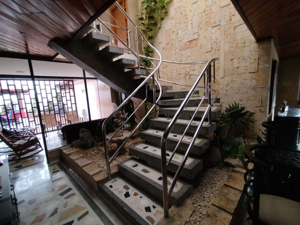 Casa en venta Atlántico Barranquilla La Campiña 460 m2 Habitaciones 5 Baños 5 Garajes 1 Precio $1700000000