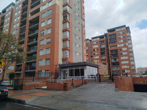 Apartamento en venta Cundinamarca Bogotá El Dorado 72 m2 Habitaciones 3 Baños 2 Garajes 1 Precio $430000000