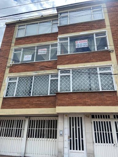 Apartamento en arriendo Cundinamarca Bogotá Baquero 135 m2 Habitaciones 3 Baños 2 Garajes 0 Precio $3000000