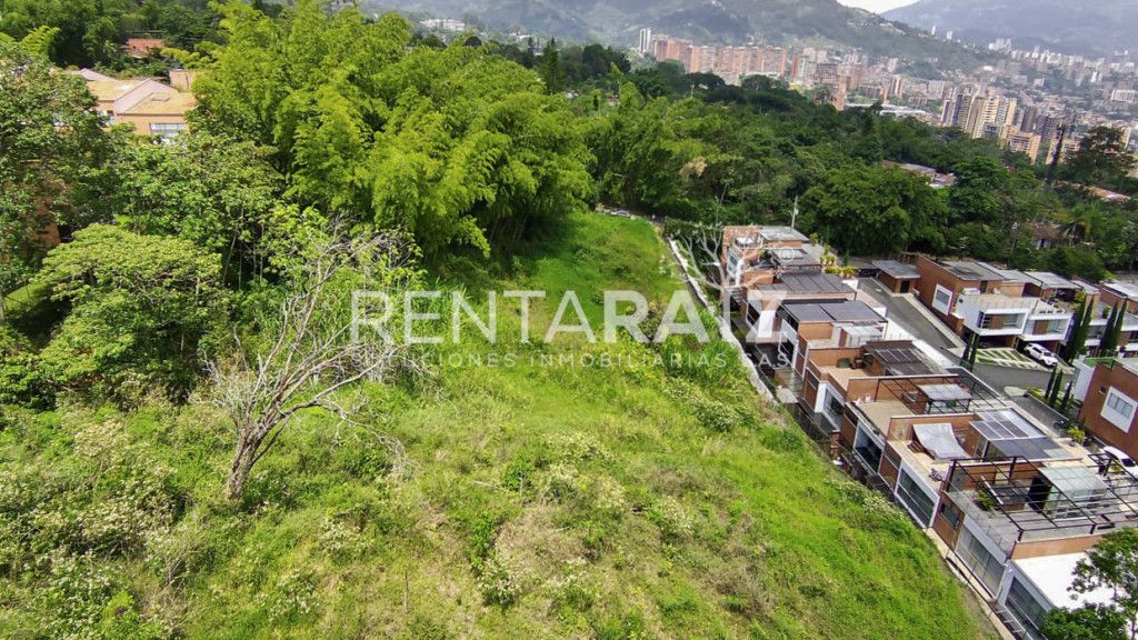 Lote en venta Antioquia Envigado Loma Del Atravesado 6000 m2 Habitaciones 0 Baños 0 Garajes 0 Precio $4800000000