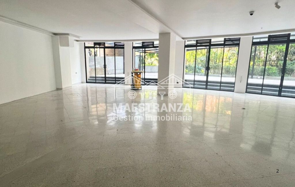 Local en arriendo Antioquia Medellín La Aguacatala 230 m2 Habitaciones 0 Baños 0 Garajes 2 Precio $32097000