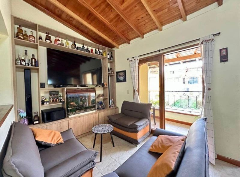 Casa en venta Antioquia La Ceja Fray Eugenio Ramirez Salazar 116 m2 Habitaciones 3 Baños 2 Garajes 0 Precio $380000000