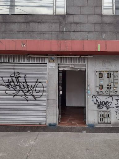 Local en arriendo Cundinamarca Bogotá San Fernando Occidental 34 m2 Habitaciones 0 Baños 1 Garajes 0 Precio $1700000