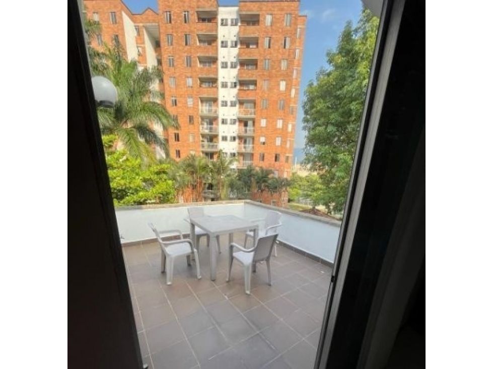 Casa en venta Antioquia Envigado Milán - Vallejuelos 80 m2 Habitaciones 3 Baños 4 Garajes 0 Precio $1300000000