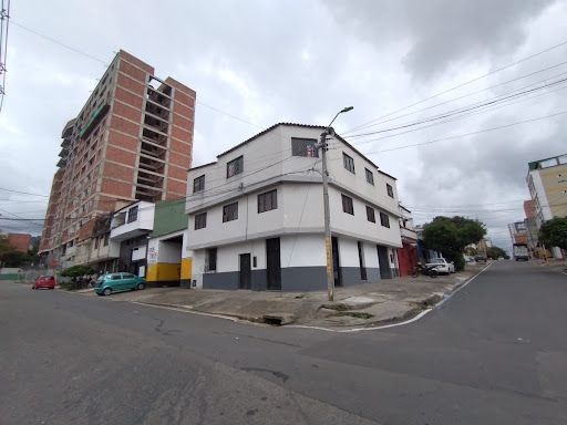 Apartamento en arriendo Santander Bucaramanga La Aurora 80 m2 Habitaciones 5 Baños 2 Garajes 0 Precio $1200000