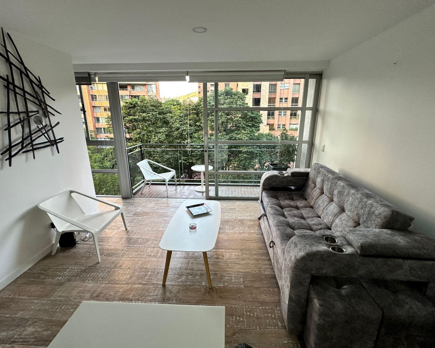 Apartamento en arriendo Antioquia Medellín Simon Bolivar 64 m2 Habitaciones 1 Baños 2 Garajes 0 Precio $7200000