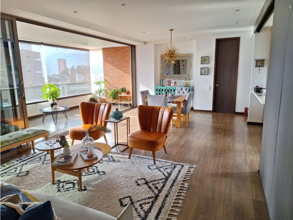 Apartamento en venta Antioquia Medellín Las Lomas No2 165 m2 Habitaciones 3 Baños 4 Garajes 2 Precio $1550000000