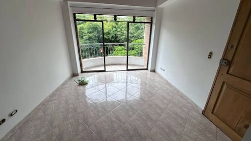 Apartamento en arriendo Antioquia Medellín La America 98 m2 Habitaciones 4 Baños 2 Garajes 1 Precio $2800000