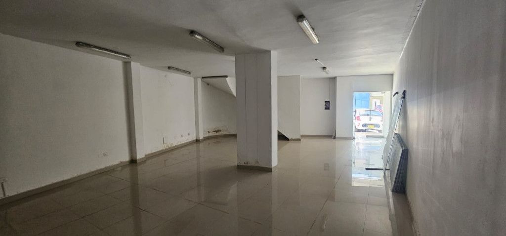 Local en arriendo Atlántico Barranquilla Batallon Infanteria 177 m2 Habitaciones 0 Baños 2 Garajes 0 Precio $4478000