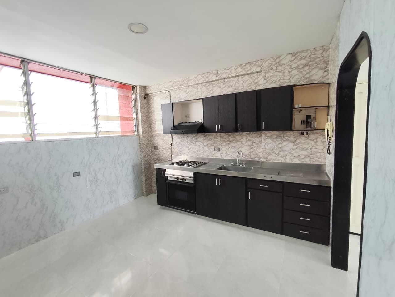 Apartamento en arriendo o venta Risaralda Pereira San Jose Sur 110 m2 Habitaciones 3 Baños 2 Garajes 1 Precio venta $390000000 Precio arriendo $2745000