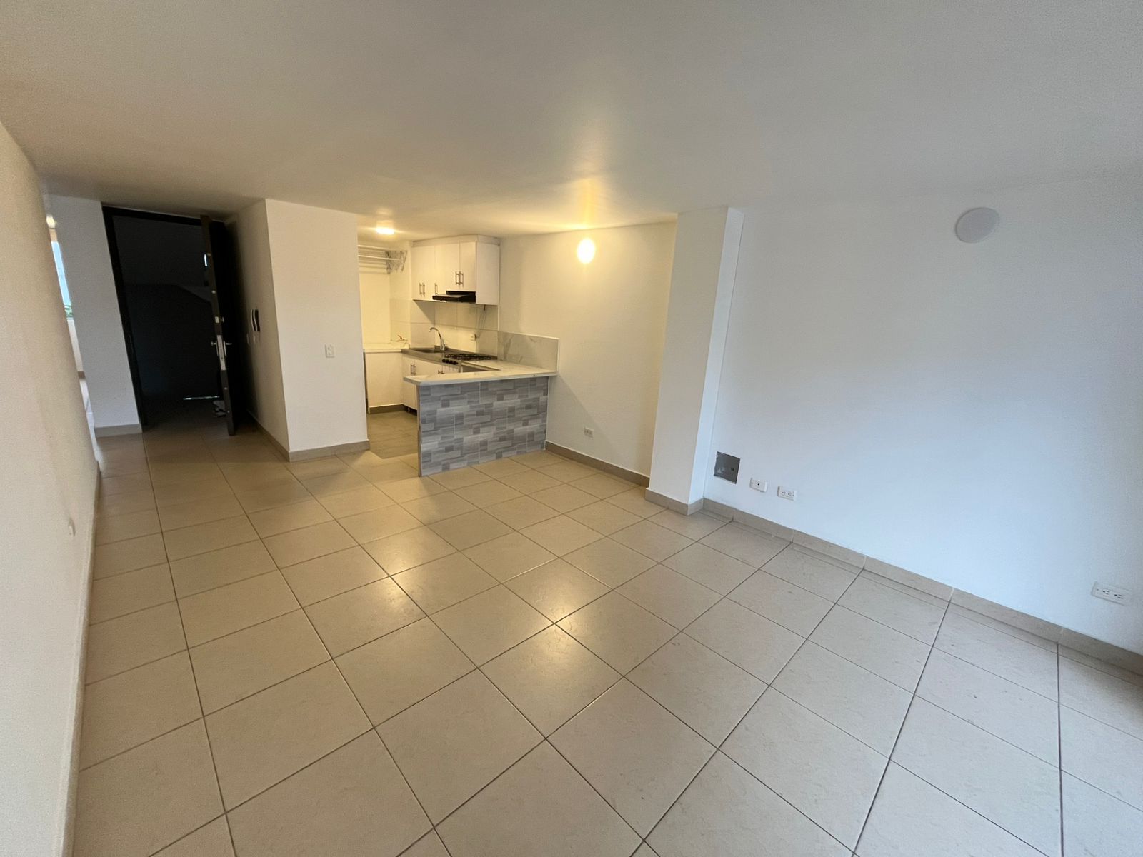 Apartamento en arriendo Cundinamarca Bogotá Bosque Izquierdo 87 m2 Habitaciones 2 Baños 2 Garajes 1 Precio $2000000