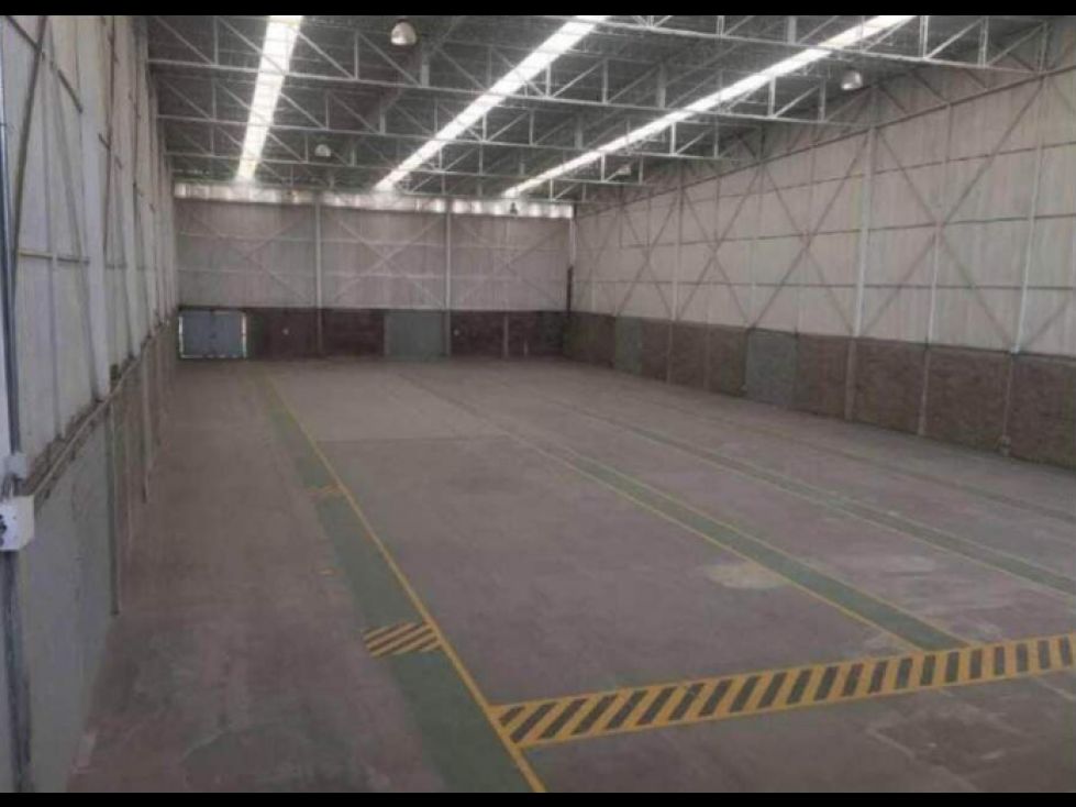 Bodega en arriendo Cundinamarca Cota Cota 2956 m2 Habitaciones 0 Baños 4 Garajes 4 Precio $47000000