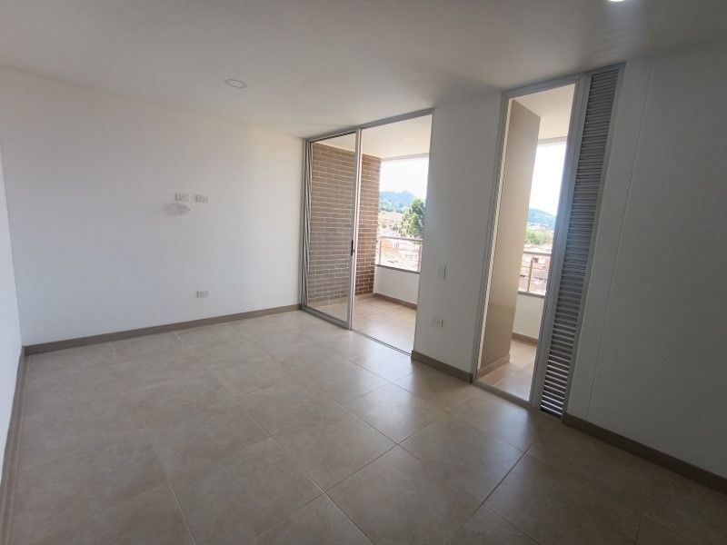 Apartamento en arriendo Antioquia La Ceja Cuatro Esqunas 74 m2 Habitaciones 3 Baños 2 Garajes 1 Precio $2600000