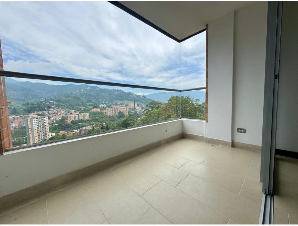Apartamento en venta Antioquia Envigado Loma De Las Brujas 92 m2 Habitaciones 3 Baños 2 Garajes 2 Precio $750000000