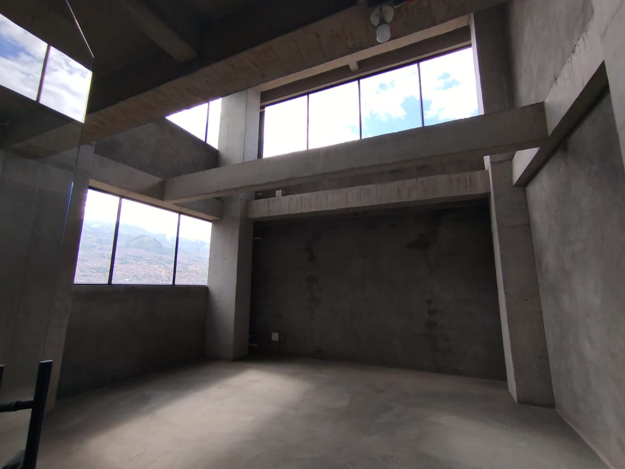 Local en arriendo Antioquia Medellín Aranjuez 47 m2 Habitaciones 0 Baños 0 Garajes 0 Precio $1878144