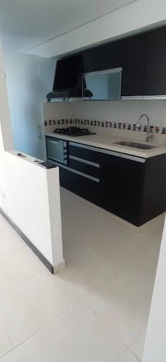 Apartamento en arriendo Antioquia Sabaneta Calle Larga 60 m2 Habitaciones 3 Baños 3 Garajes 1 Precio $2400000