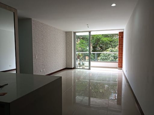 Apartamento en arriendo Antioquia Envigado Loma Del Atravesado 109 m2 Habitaciones 3 Baños 2 Garajes 2 Precio $4600000