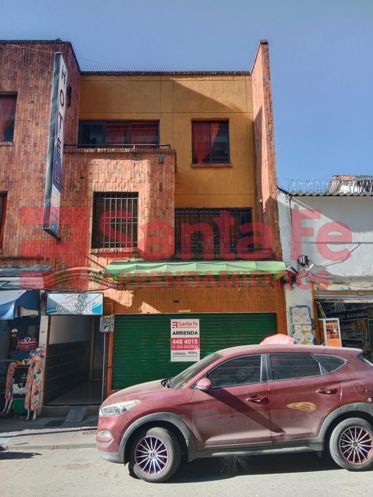 Local en arriendo Antioquia Medellín Villanueva 19 m2 Habitaciones 0 Baños 1 Garajes 0 Precio $5500000