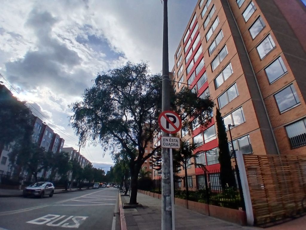 Apartamento en arriendo Cundinamarca Bogotá Villa Alsacia 55 m2 Habitaciones 3 Baños 2 Garajes 0 Precio $3800000