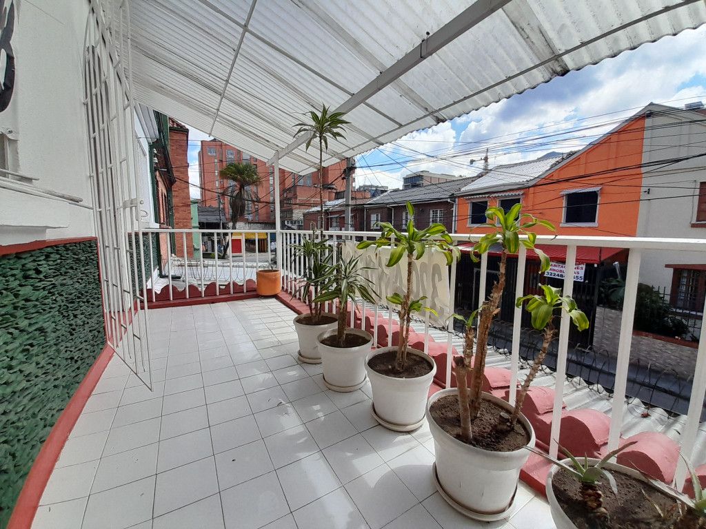 Casa en venta Cundinamarca Bogotá Palermo 0 m2 Habitaciones 20 Baños 7 Garajes 0 Precio $1300000000