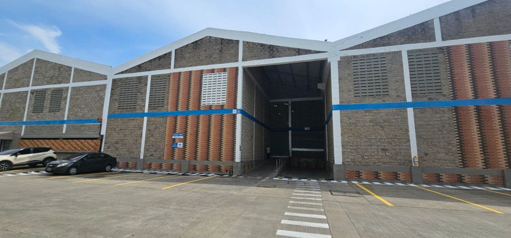 Bodega en arriendo Atlántico Barranquilla Batallon Infanteria 2558 m2 Habitaciones 0 Baños 4 Garajes 0 Precio $55320554