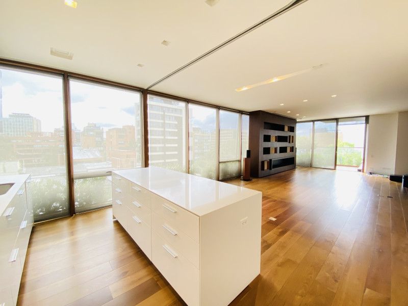 Apartamento en venta Cundinamarca Bogotá El Nogal 212 m2 Habitaciones 2 Baños 4 Garajes 4 Precio $3500000000