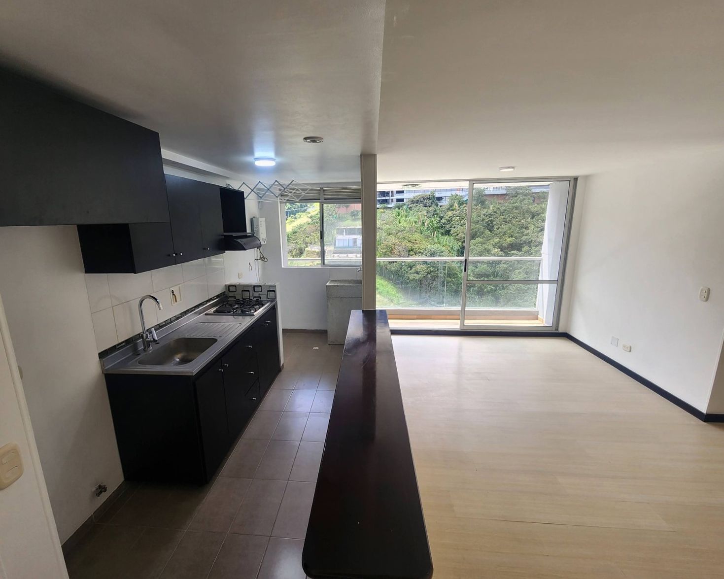 Apartamento en arriendo Antioquia Envigado Trianon 70 m2 Habitaciones 3 Baños 2 Garajes 1 Precio $2950000