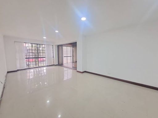Apartamento en arriendo Risaralda Pereira Pinares De San Martin 118 m2 Habitaciones 3 Baños 2 Garajes 1 Precio $2610000