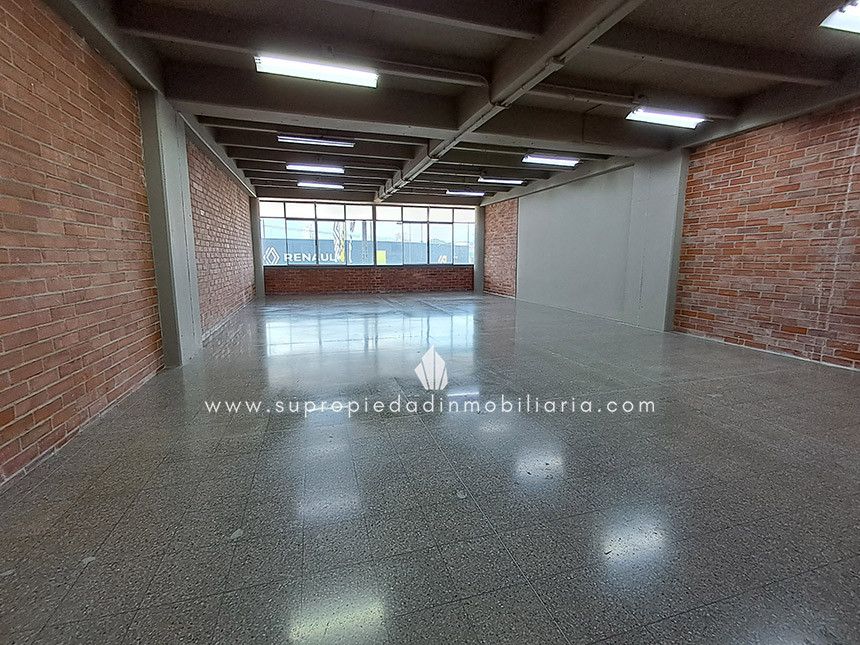 Bodega en arriendo Antioquia Medellín Shellmar 130 m2 Habitaciones 0 Baños 2 Garajes 2 Precio $9608000