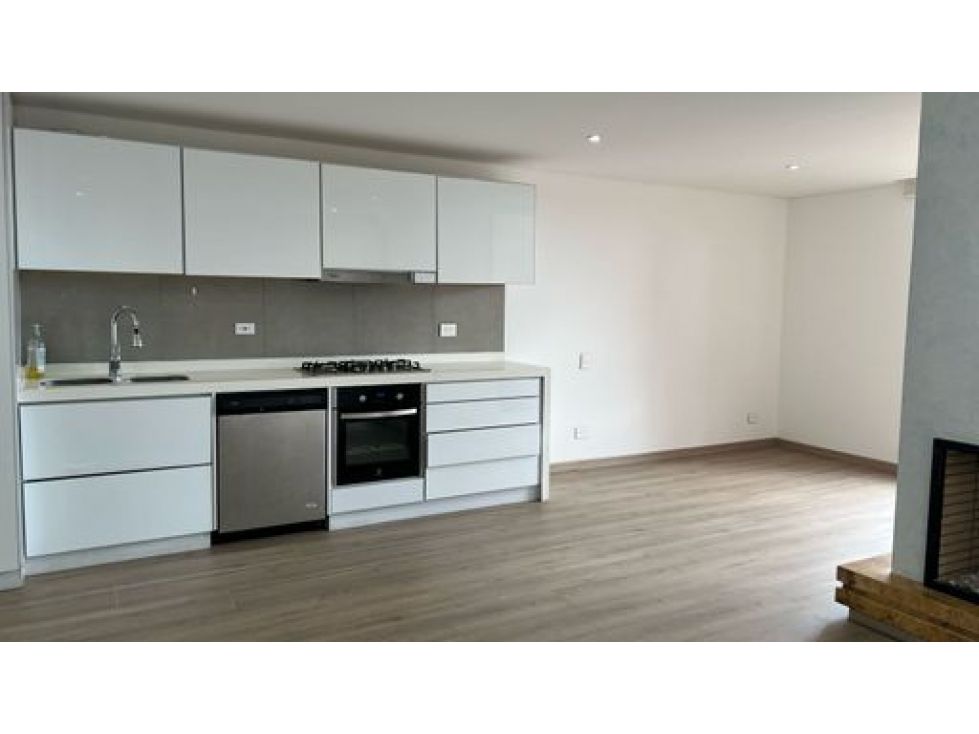 Casa en venta Cundinamarca Bogotá Suba Urbano 157 m2 Habitaciones 3 Baños 3 Garajes 1 Precio $670000000