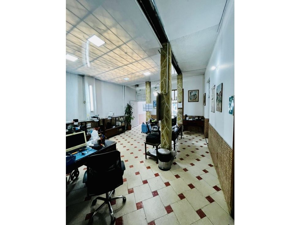 Casa en venta Cundinamarca Bogotá Quesada 270 m2 Habitaciones 3 Baños 1 Garajes 0 Precio $890000000