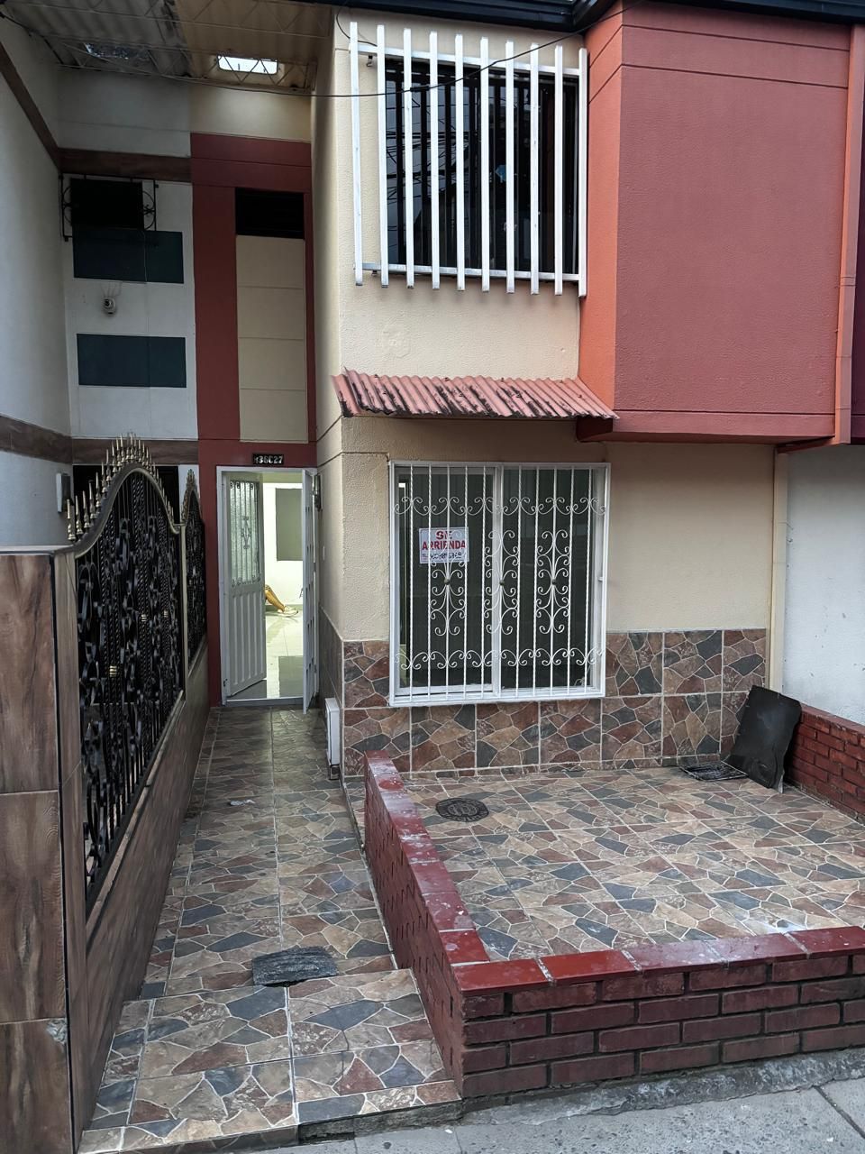 Casa en venta Risaralda Pereira Villa Del Prado 74 m2 Habitaciones 3 Baños 3 Garajes 0 Precio $275000000