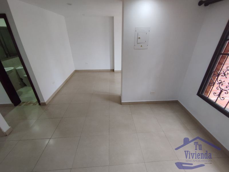 Apartamento en arriendo Antioquia Bello Andalucía 100 m2 Habitaciones 3 Baños 2 Garajes 0 Precio $1750000